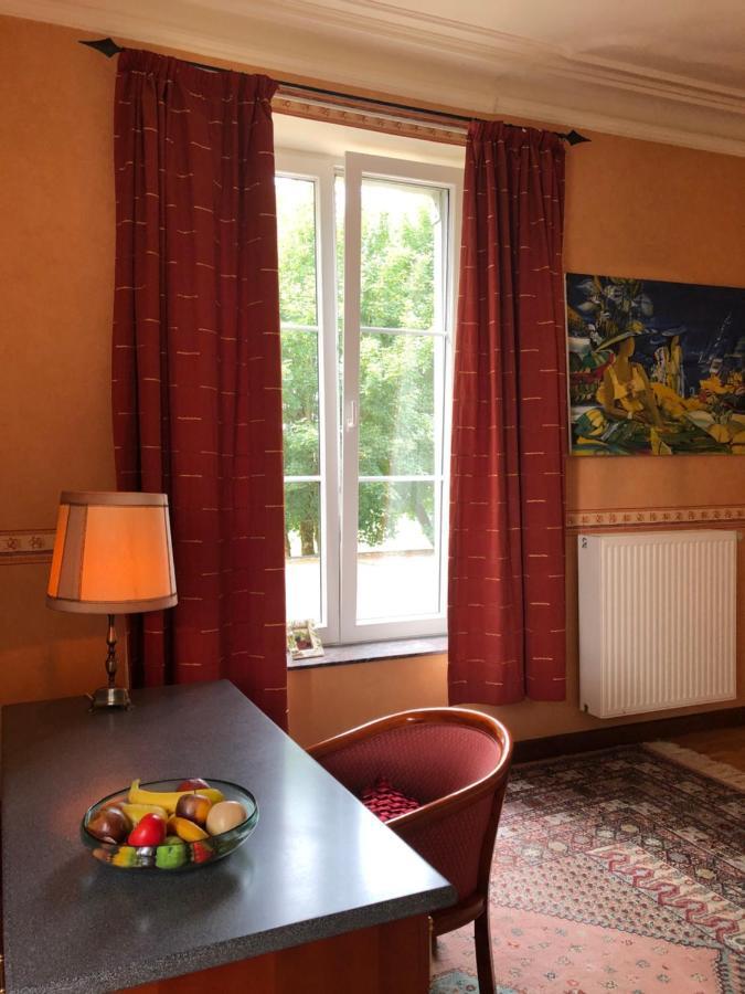Chateau Les Tourelles Bertrix Dış mekan fotoğraf